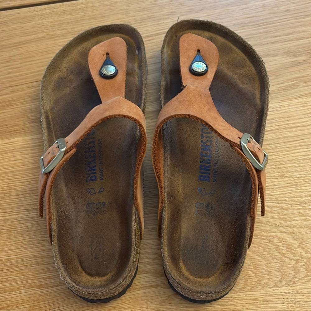 Birkenstock Gizeh Tan Leather Thong Sandals with Buckle - Picture 2 of 10